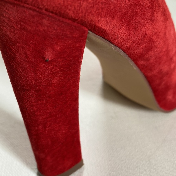 Steve Madden Chanda Red Heels, Size 7.5 - Picture 15 of 15